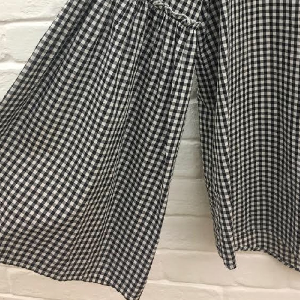 Lorraine Bell Sleeve Button Up Size Medium NWT - Picture 6 of 6